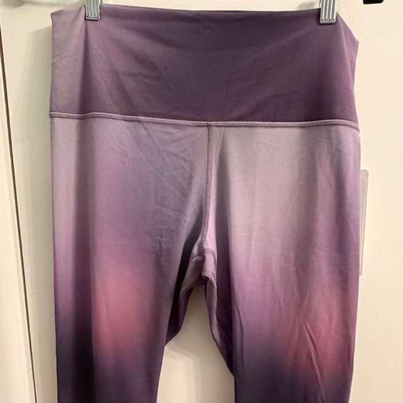 Lululemon Align HR Crop Size 14 - Picture 2 of 4